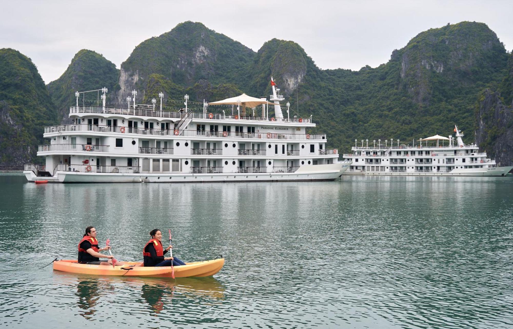 Paradise Elegance Cruise Halong Hạ Long Ngoại thất bức ảnh